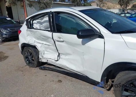 2022 Honda Hr-V Awd Sport из США, поврежденный, VIN 3CZRU6H10NM705598